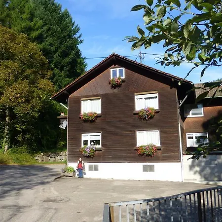 Apartment Ferienwohnung Angela Muller *